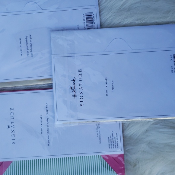 NWT HALLMARK SIGNATURE SPECIAL EDITION - Picture 10 of 10